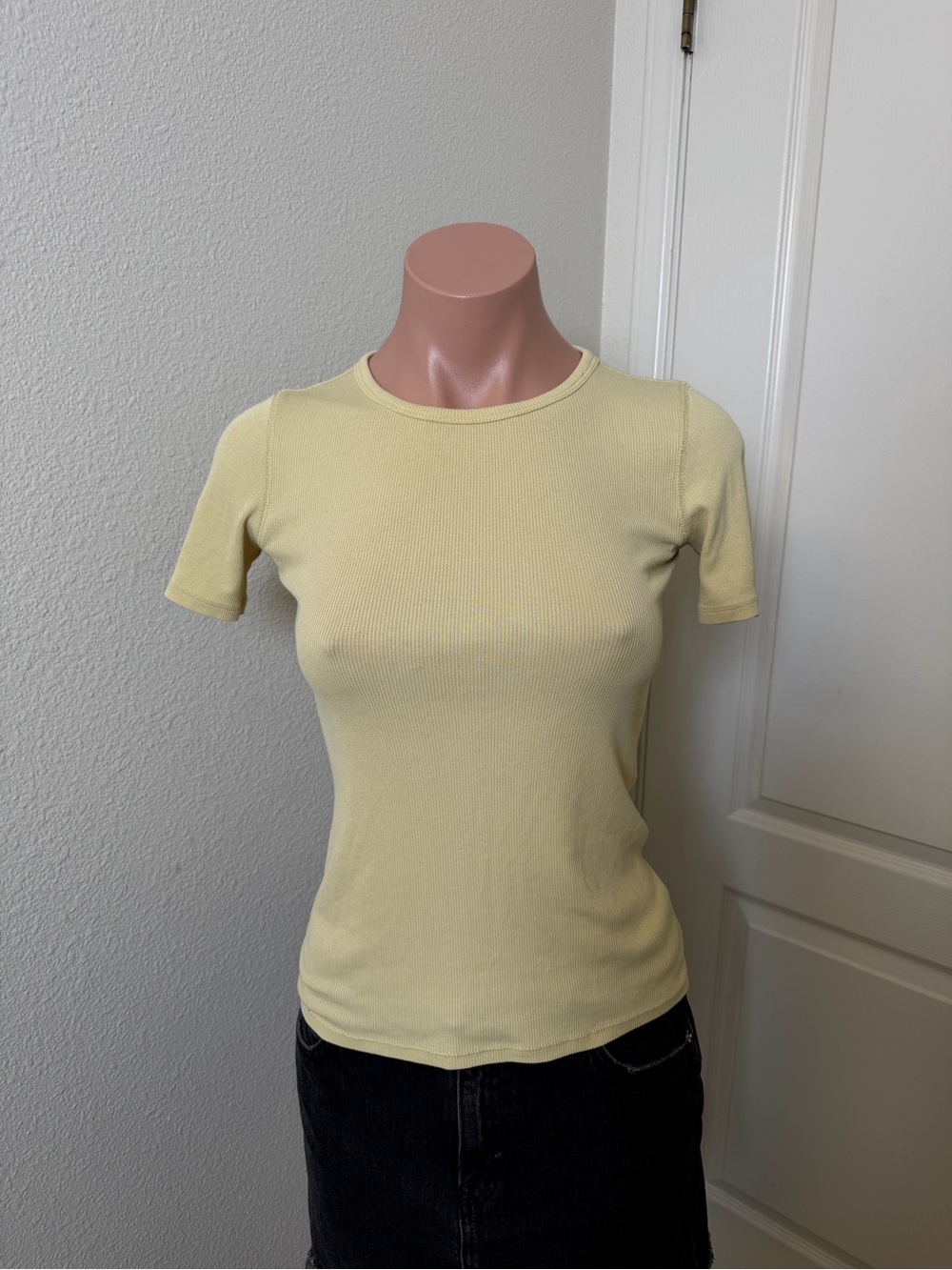 Everlane Classic Crewneck Ribbed Tee Pale Yellow Sz XS